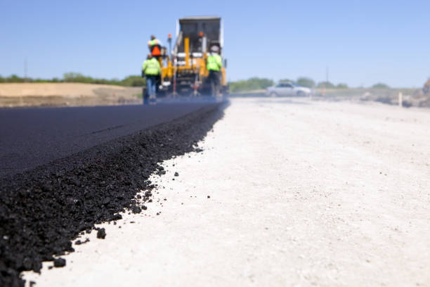Best Affordable Driveway Paving  in Prairie Village, KS